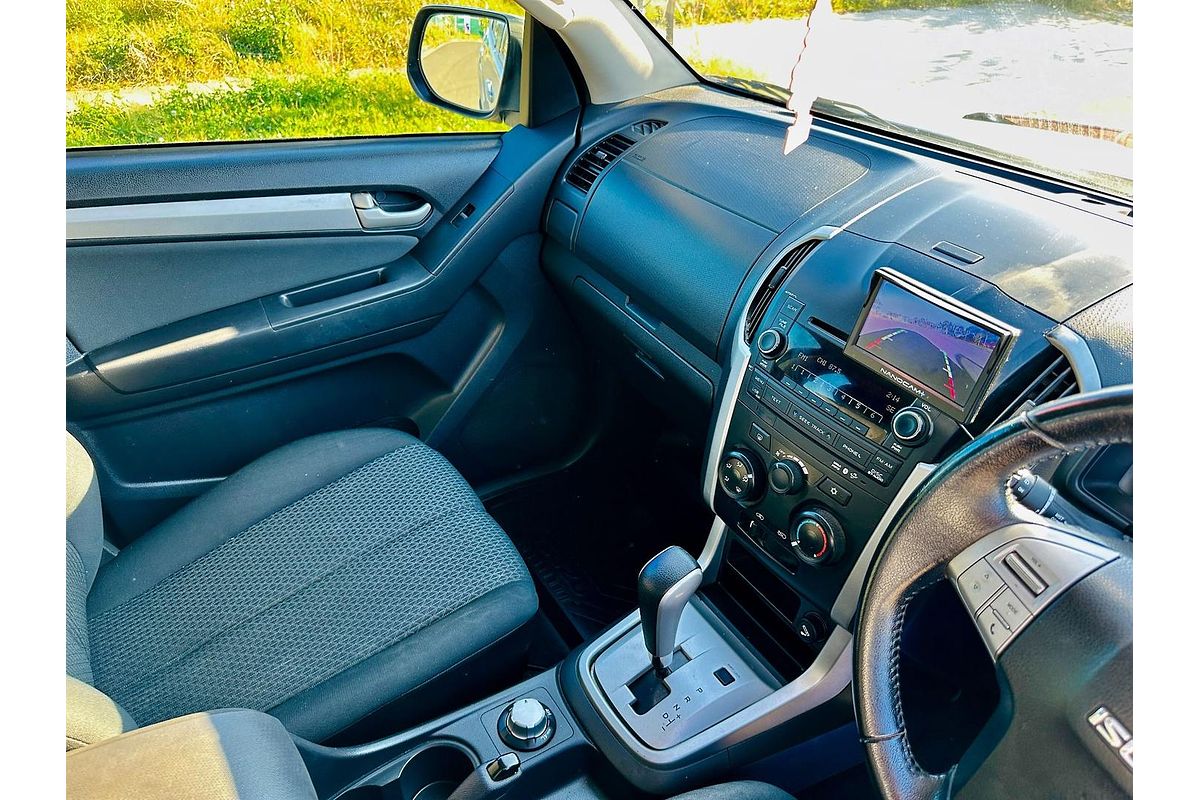 2015 Isuzu MU-X LS-U