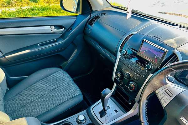 2015 Isuzu MU-X LS-U