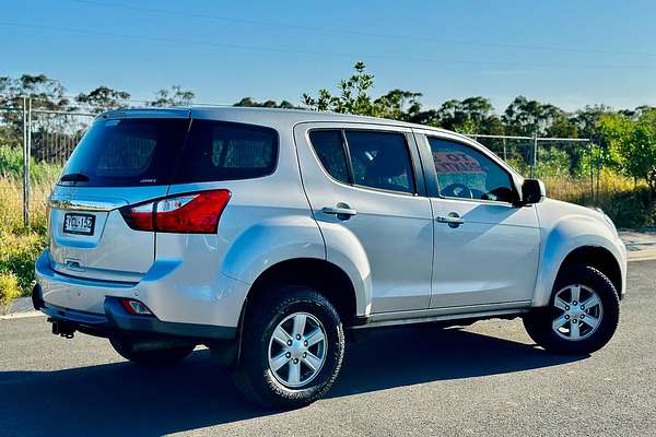 2015 Isuzu MU-X LS-U