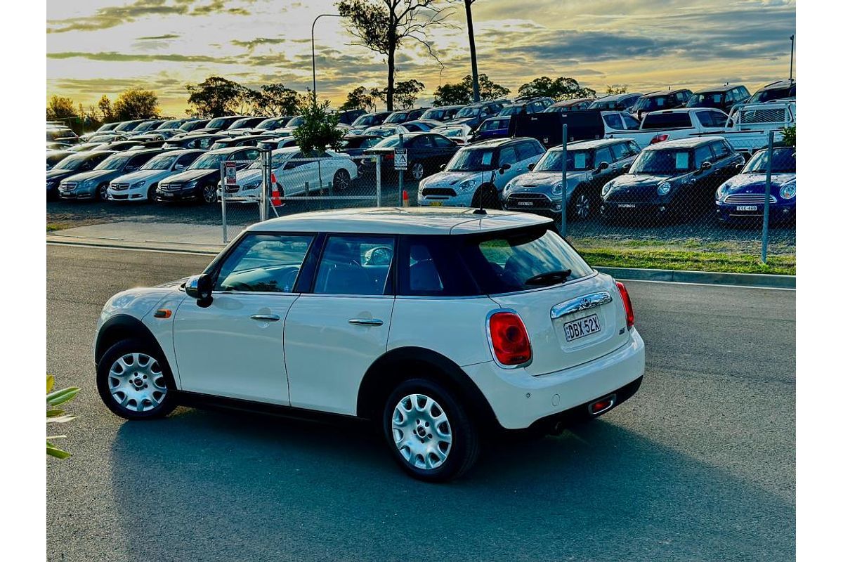 2015 MINI Coupe Cooper R58