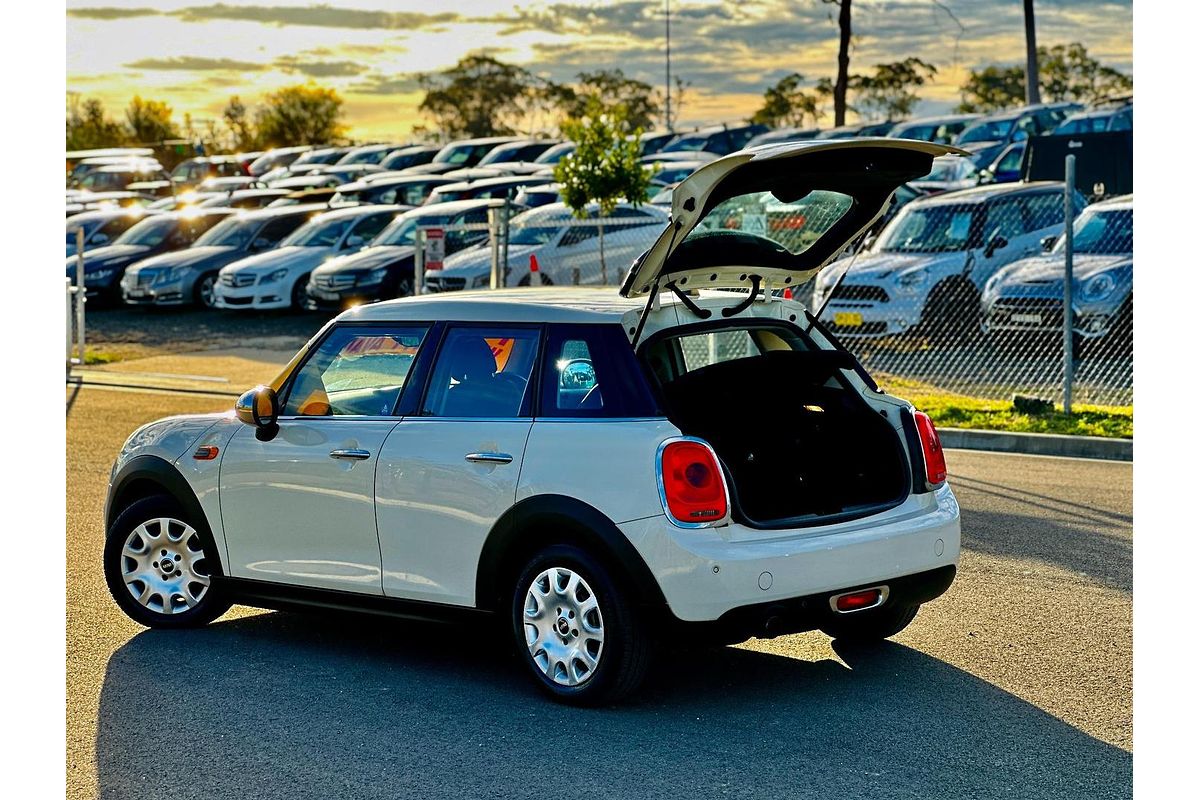 2015 MINI Coupe Cooper R58