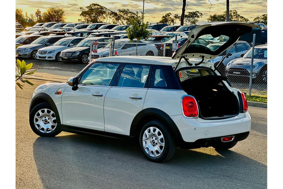 2015 MINI Coupe Cooper R58