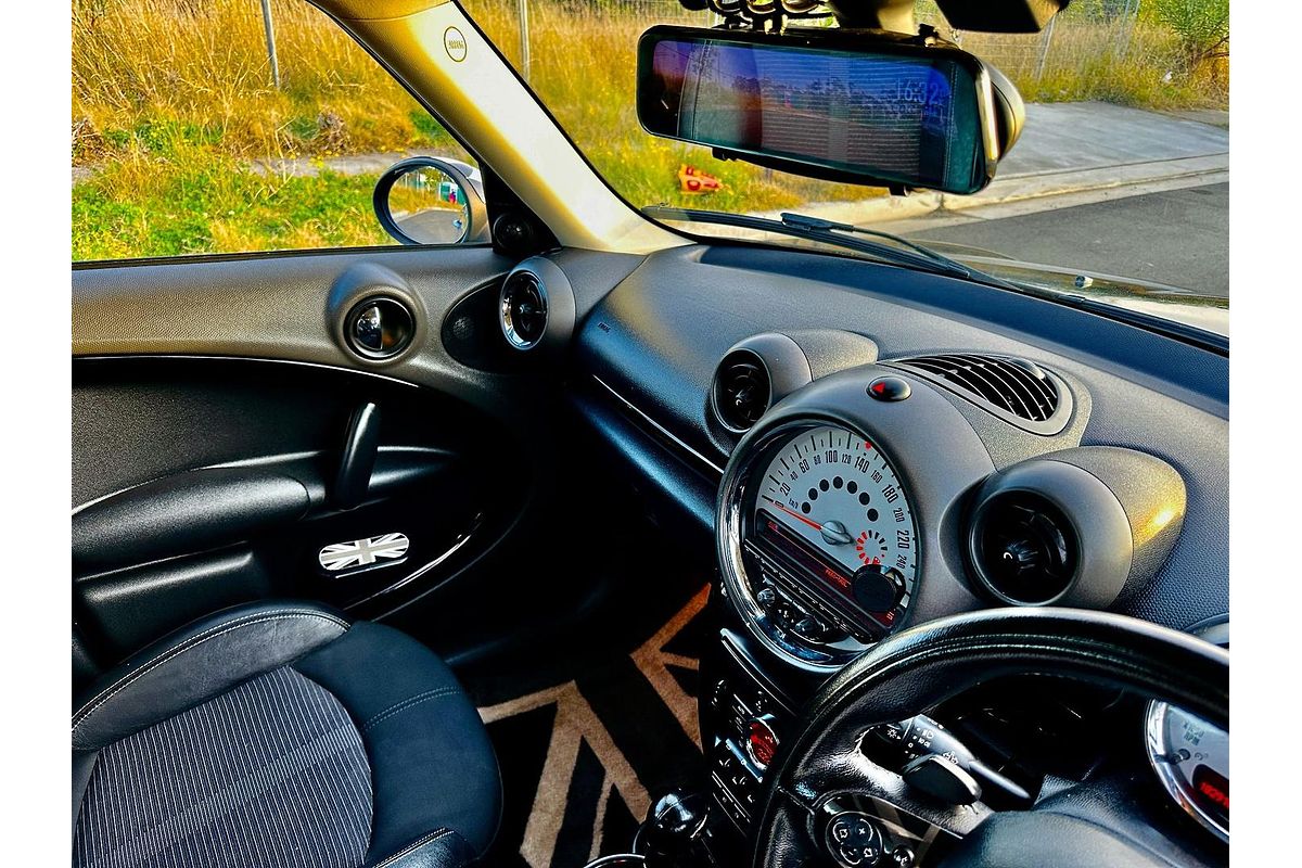 2011 MINI Countryman Cooper D R60