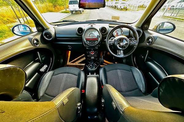 2011 MINI Countryman Cooper D R60