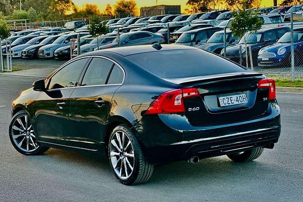 2015 Volvo S60 T4 Kinetic