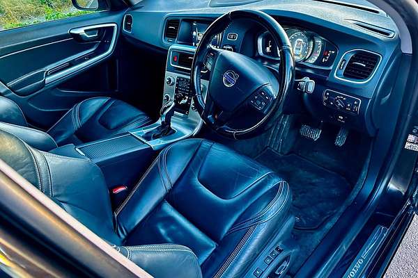 2015 Volvo S60 T4 Kinetic