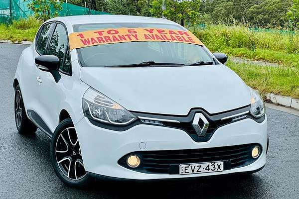 2015 Renault Clio Expression IV B98