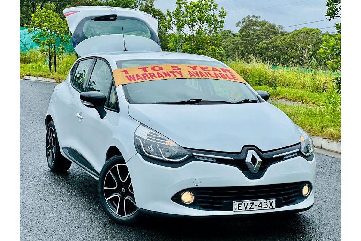 2015 Renault Clio Expression IV B98