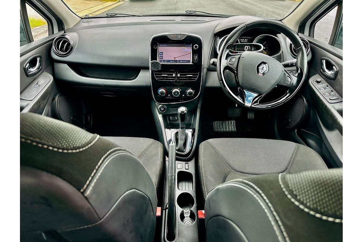 2015 Renault Clio Expression IV B98