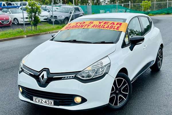 2015 Renault Clio Expression IV B98