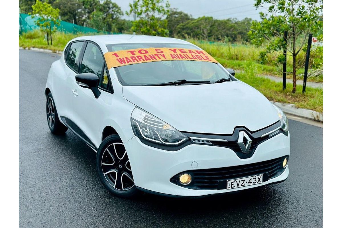 2015 Renault Clio Expression IV B98