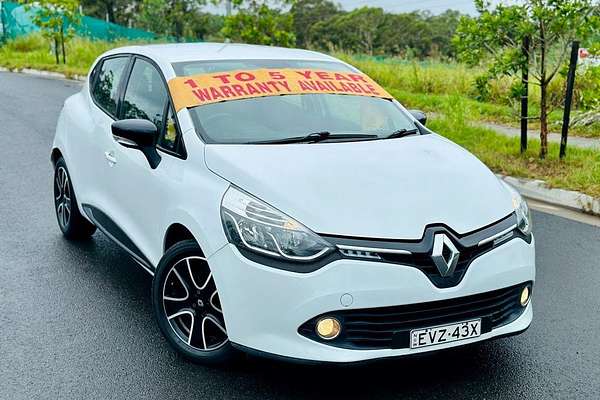 2015 Renault Clio Expression IV B98