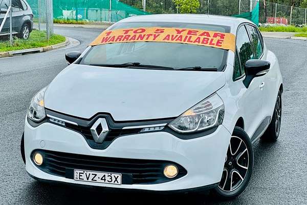 2015 Renault Clio Expression IV B98