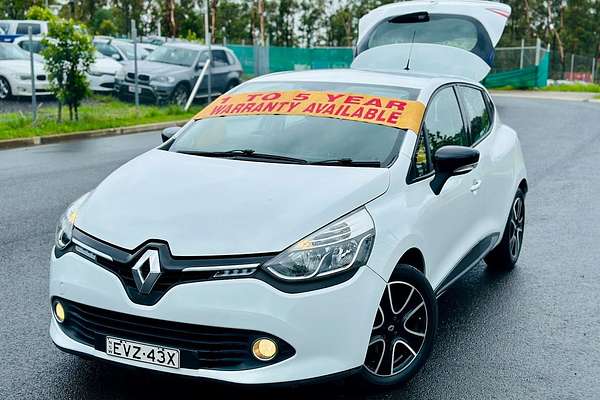 2015 Renault Clio Expression IV B98