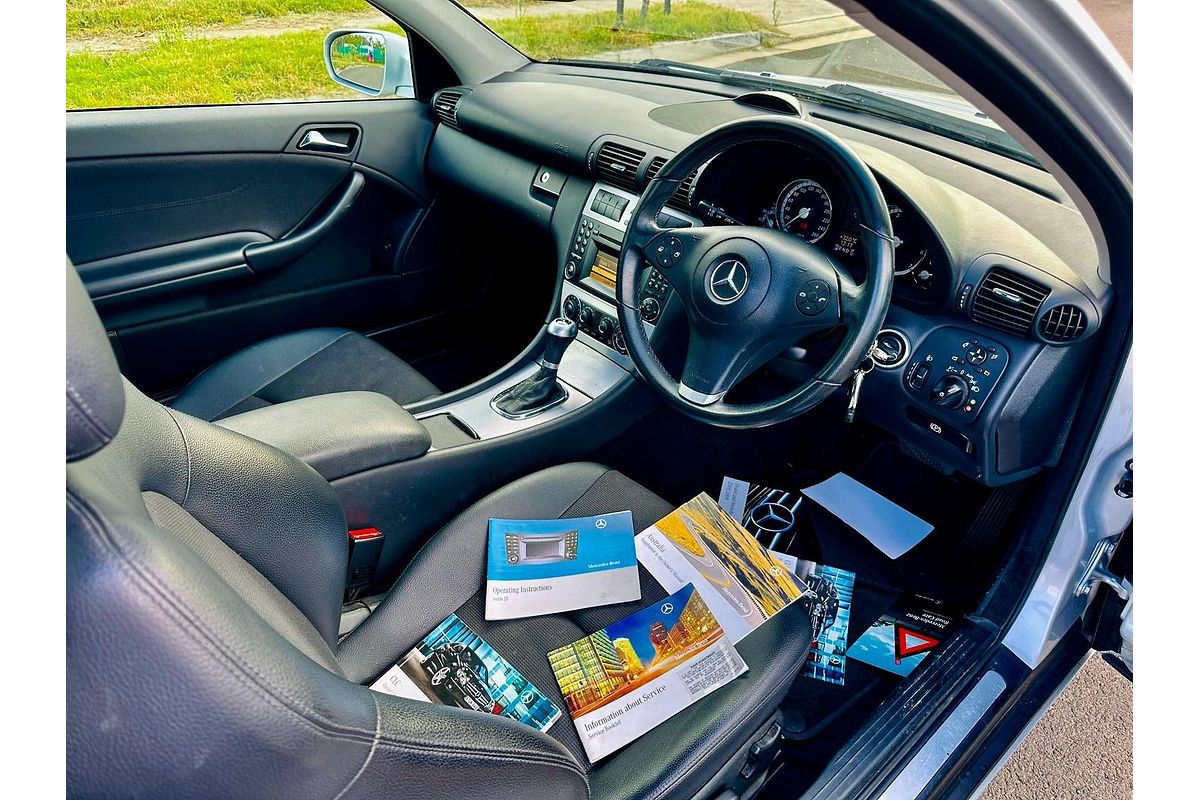 2009 Mercedes-Benz CLC-Class CLC200 Kompressor CL203