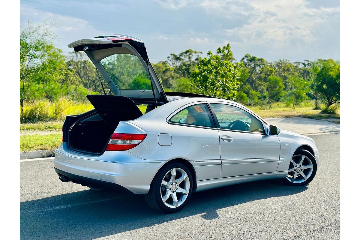 2009 Mercedes-Benz CLC-Class CLC200 Kompressor CL203