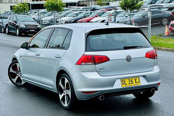 2014 Volkswagen Golf GTI 7
