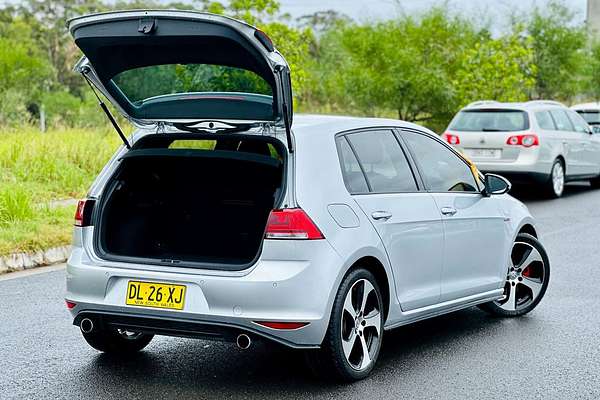2014 Volkswagen Golf GTI 7