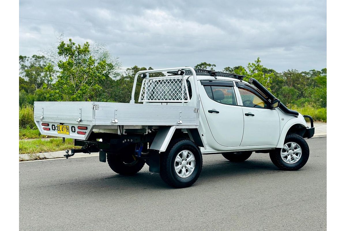 2014 Mitsubishi Triton GLX-R MN 4X4