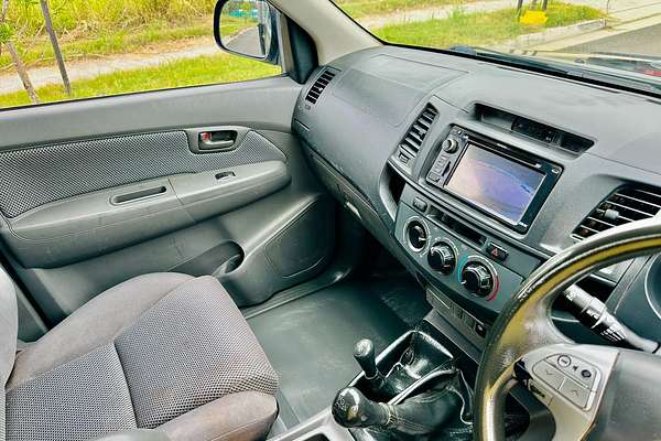 2012 Toyota Hilux SR KUN26R 4X4