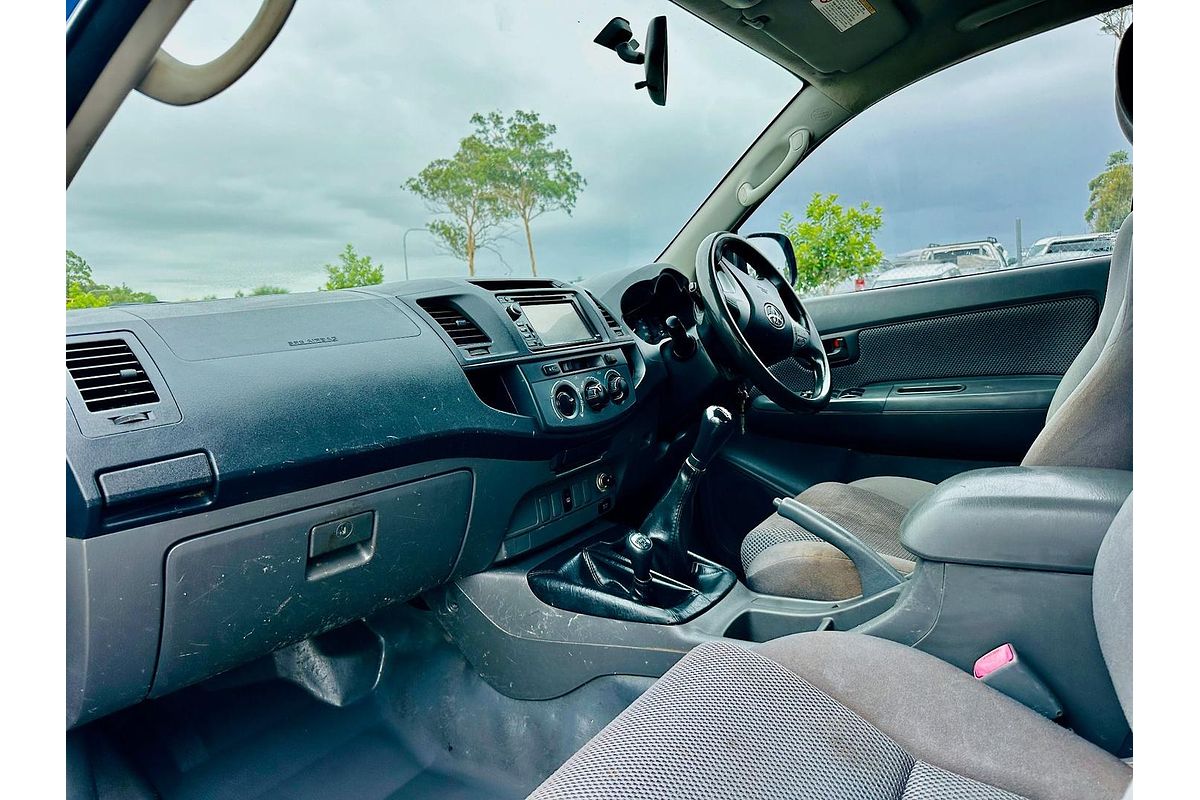 2012 Toyota Hilux SR KUN26R 4X4