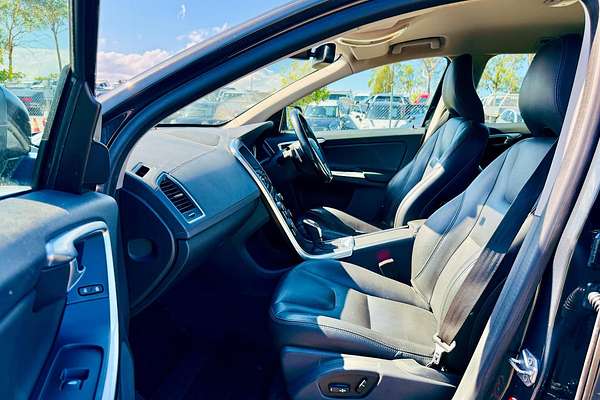 2014 Volvo XC60 T5 Luxury