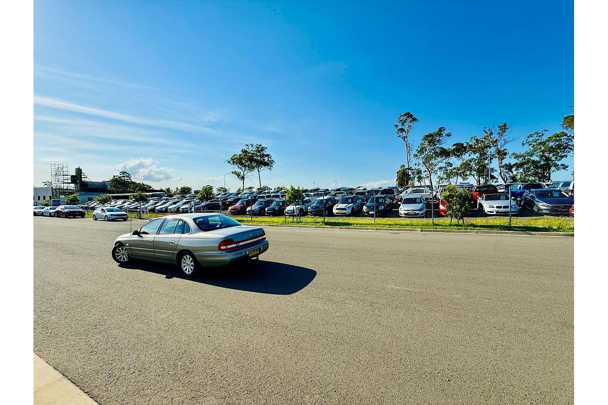 2002 Holden Statesman International WH II