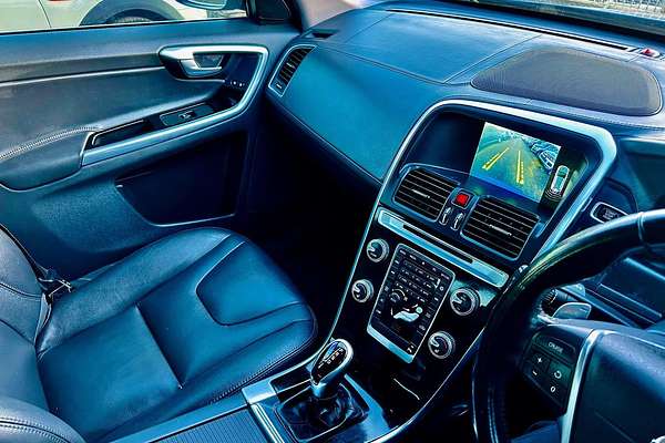 2015 Volvo XC60 D5 Luxury