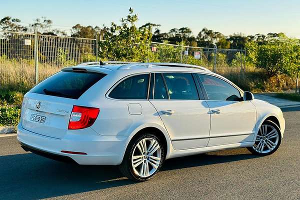 2015 SKODA Superb Elegance 118TSI 3T