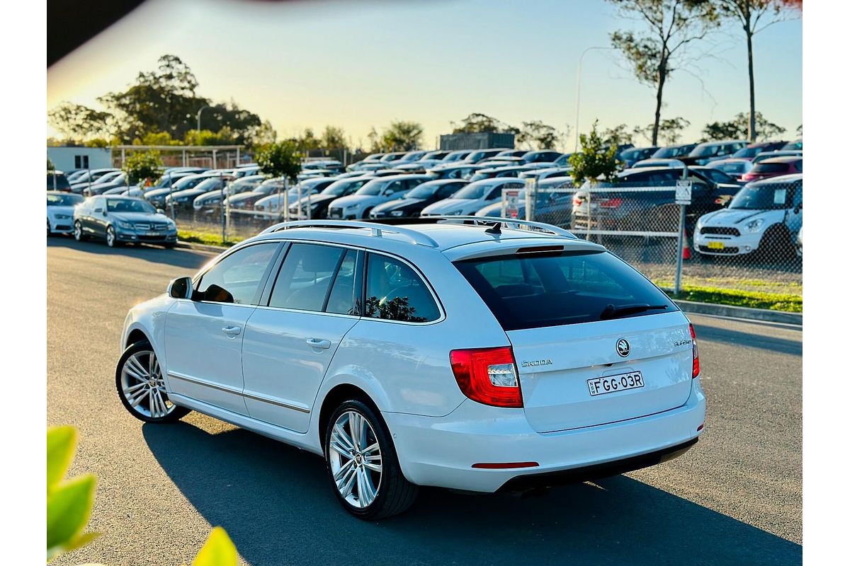 2015 SKODA Superb Elegance 118TSI 3T
