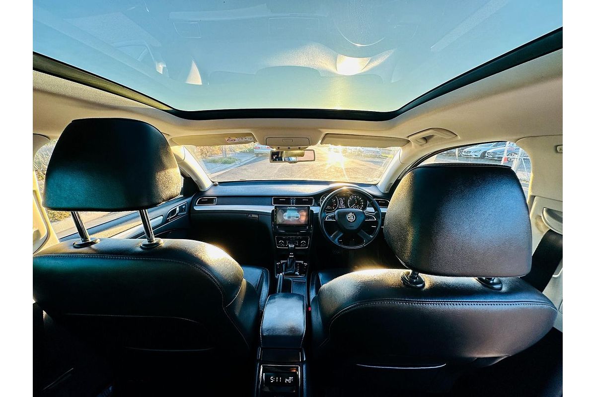 2015 SKODA Superb Elegance 118TSI 3T