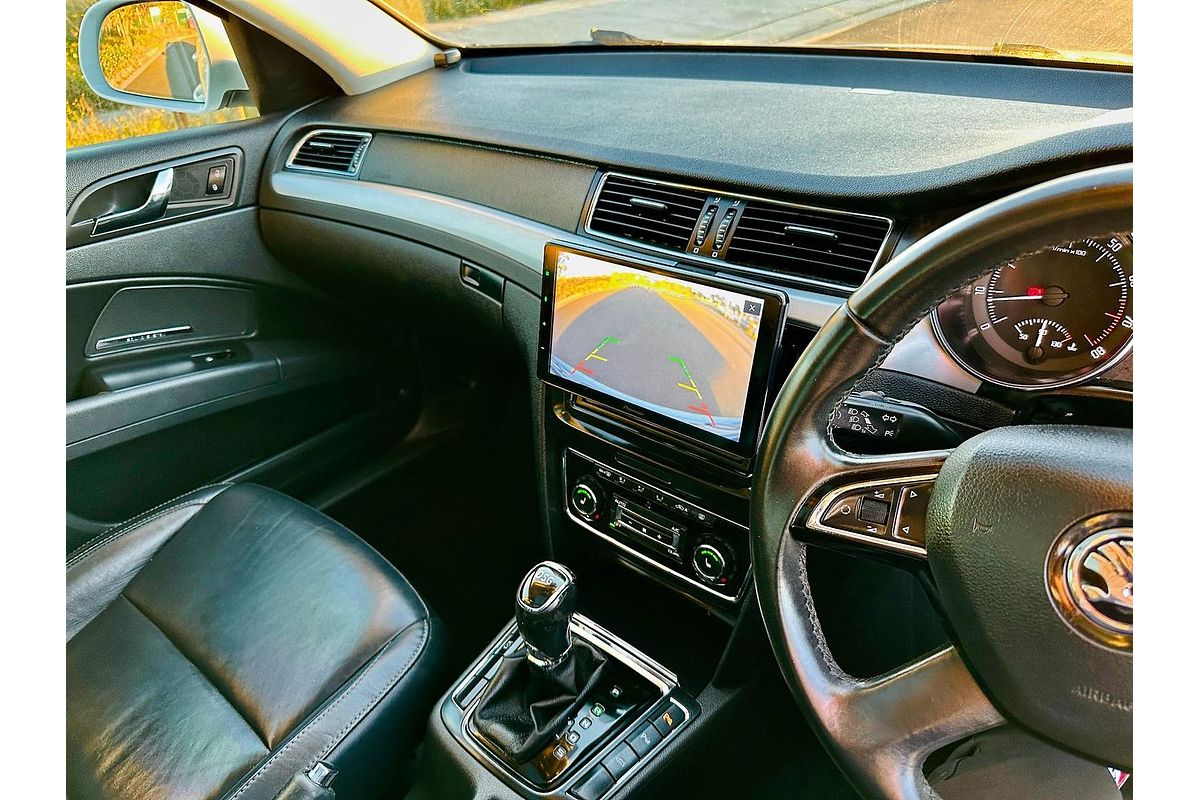 2015 SKODA Superb Elegance 118TSI 3T
