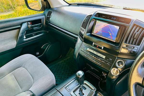 2007 Toyota Landcruiser VX UZJ200R