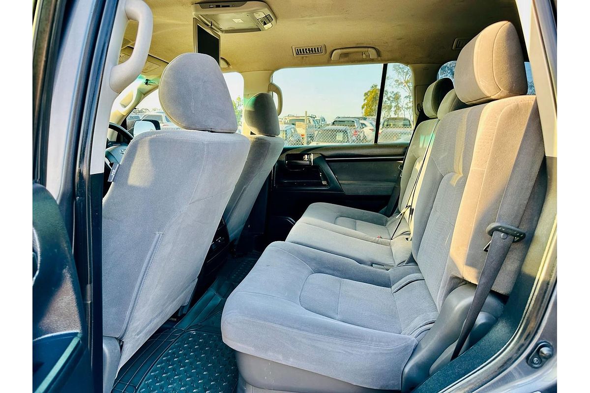 2007 Toyota Landcruiser VX UZJ200R