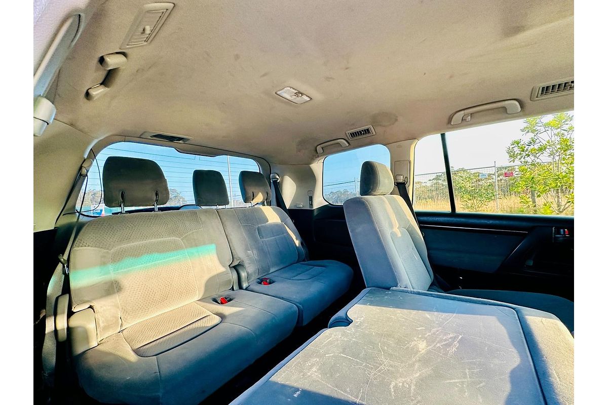 2007 Toyota Landcruiser VX UZJ200R