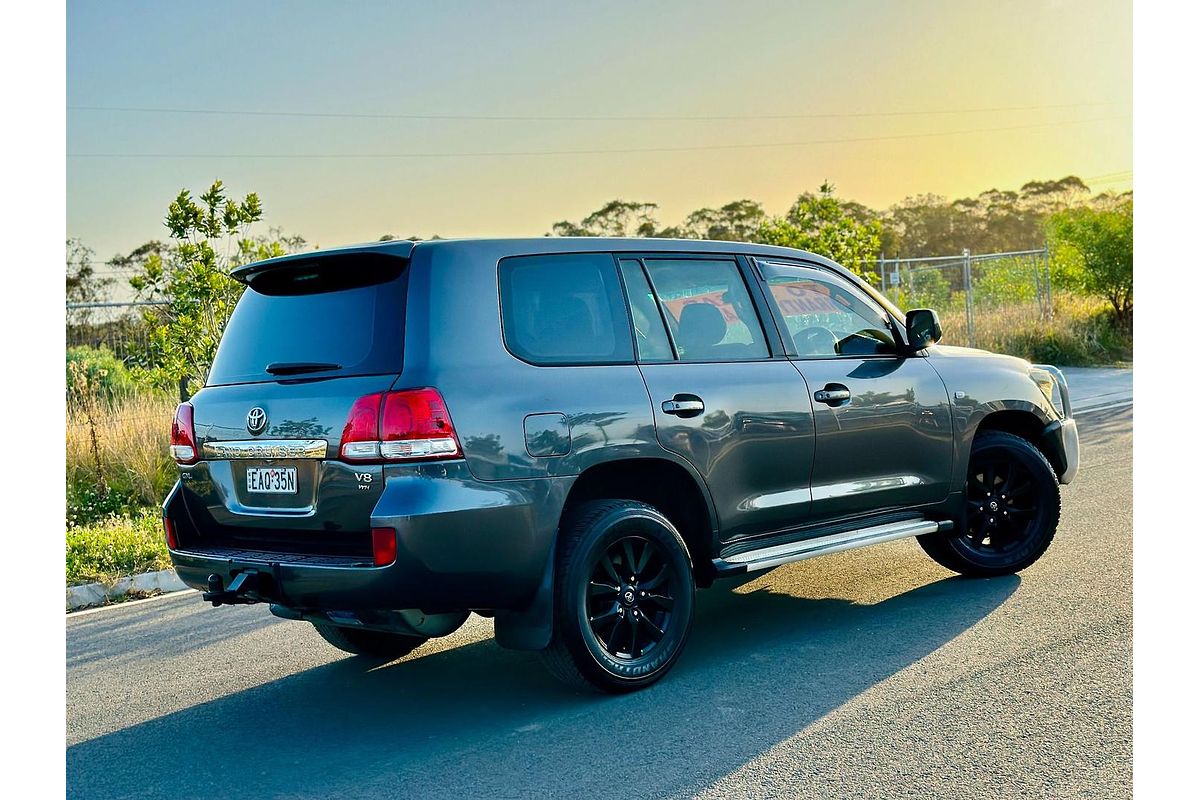 2007 Toyota Landcruiser VX UZJ200R