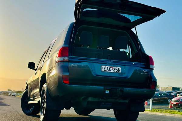 2007 Toyota Landcruiser VX UZJ200R