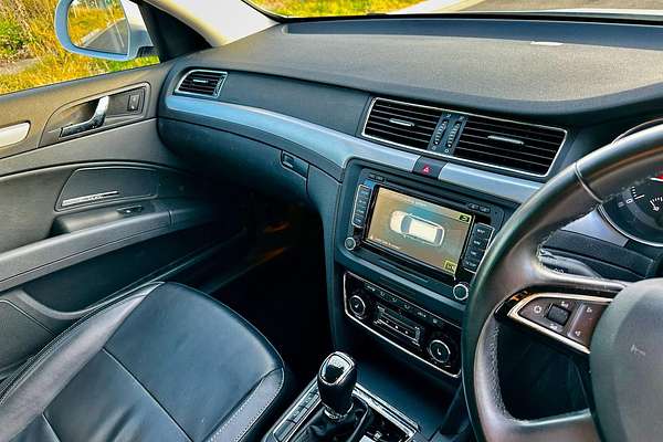 2014 SKODA Superb Elegance 125TDI 3T