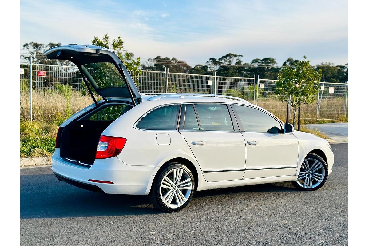 2014 SKODA Superb Elegance 125TDI 3T