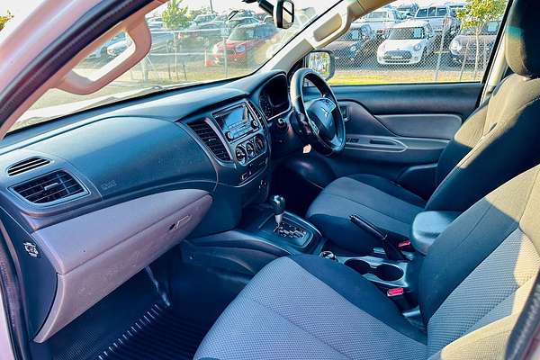 2015 Mitsubishi Triton GLX MQ 4X4