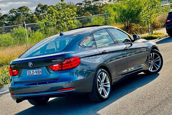 2015 BMW 3 Series 320i M Sport F34