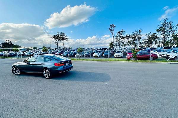 2015 BMW 3 Series 320i M Sport F34