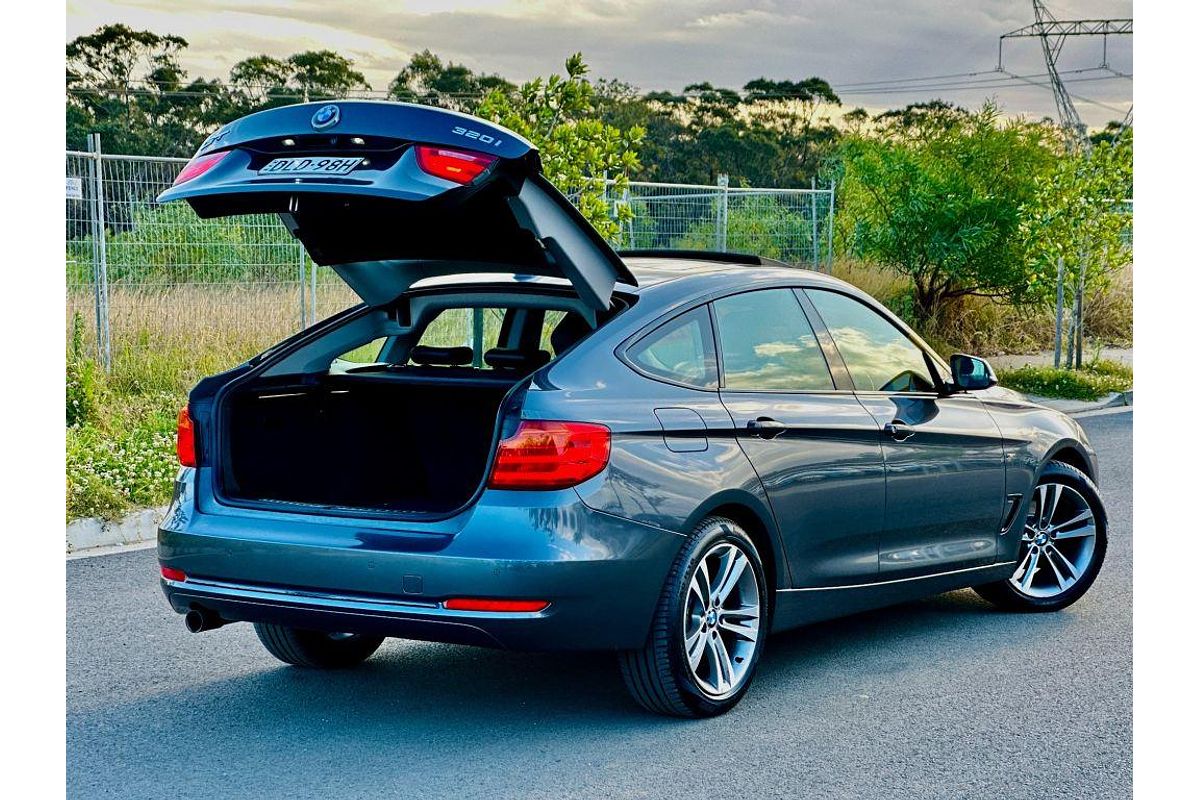 2015 BMW 3 Series 320i M Sport F34