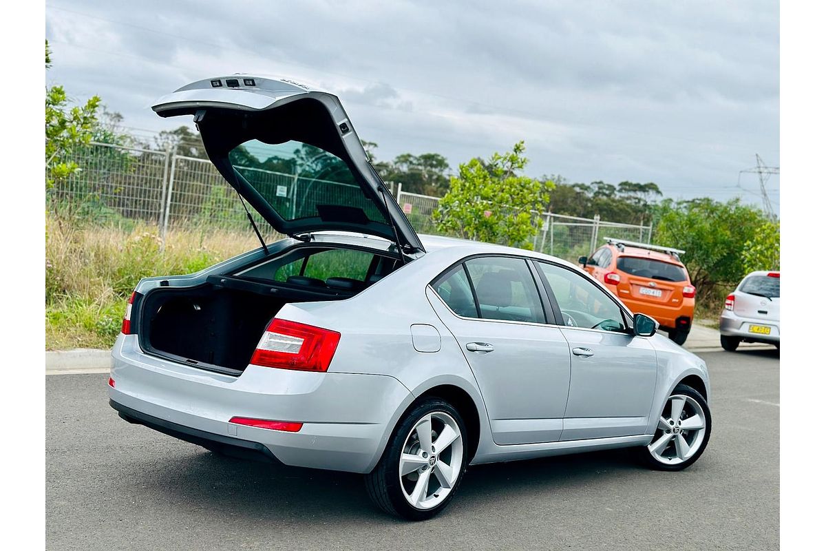 2013 SKODA Octavia RS 125TDI 1Z