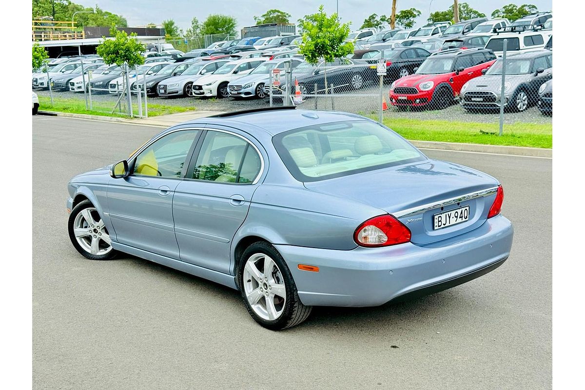 2009 Jaguar X-Type LE X400