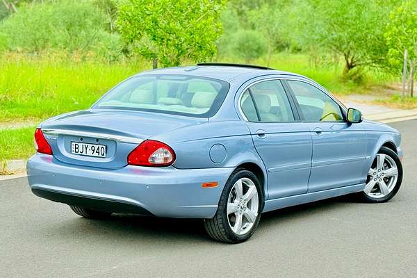 2009 Jaguar X-Type LE X400