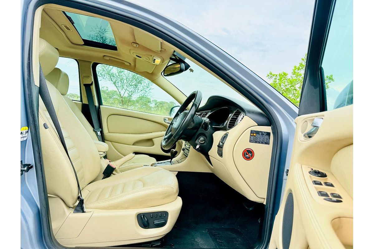 2009 Jaguar X-Type LE X400