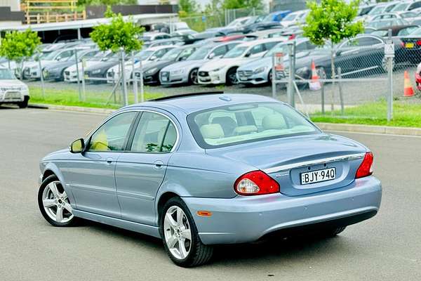 2009 Jaguar X-Type LE X400