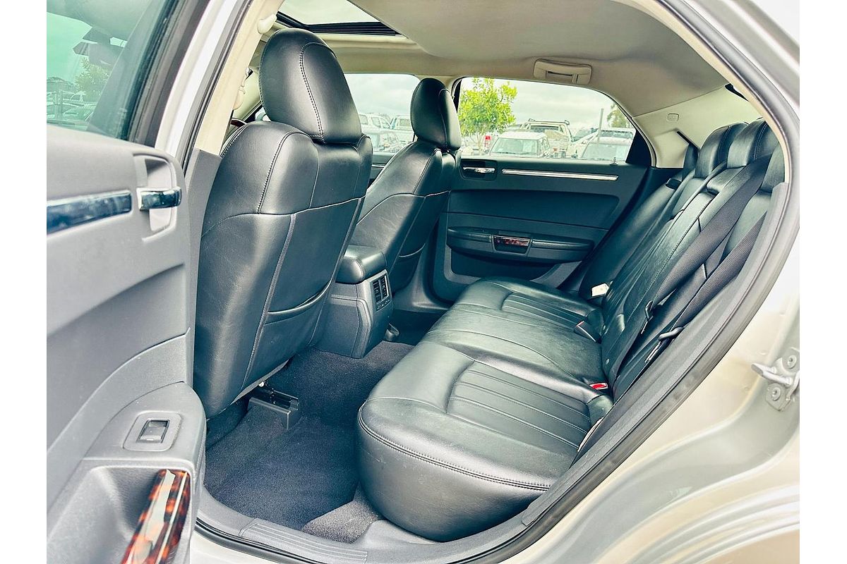 2010 Chrysler 300c