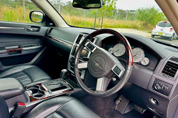 2010 Chrysler 300c